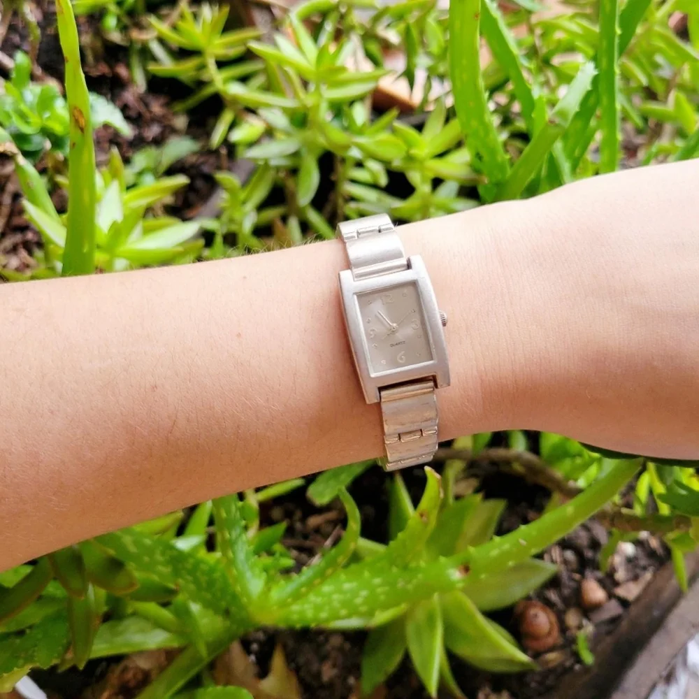 Classic Silver Quartz Watch